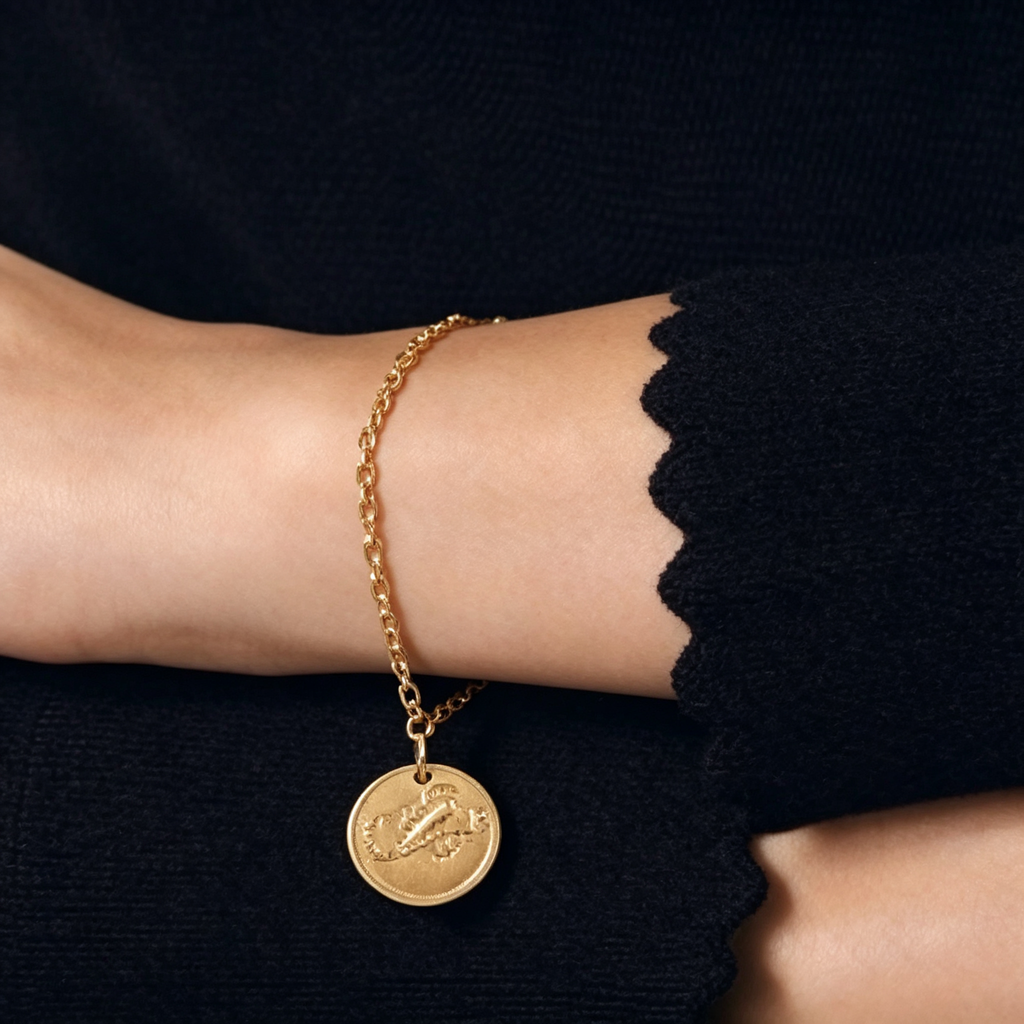 Van Cleef & Arpels Zodiaque Collection – Scorpio