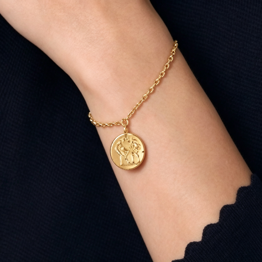 Van Cleef & Arpels Zodiaque Collection Gemini Yellow Gold Bracelet