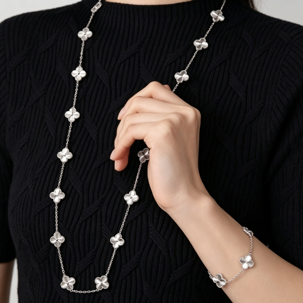 Van Cleef & Arpels Vintage Alhambra 20-motif long necklace (sautoir)