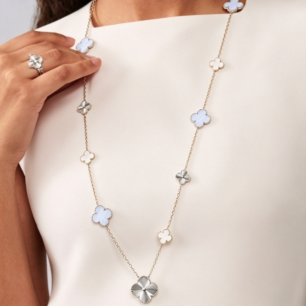 Van Cleef & Arpels Magic Alhambra transformable long necklace