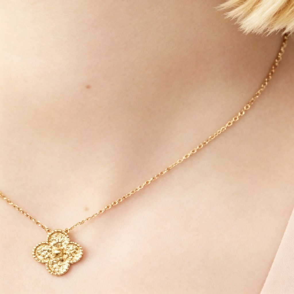 Van Cleef & Arpels Vintage Alhambra Guilloché single-motif pendant