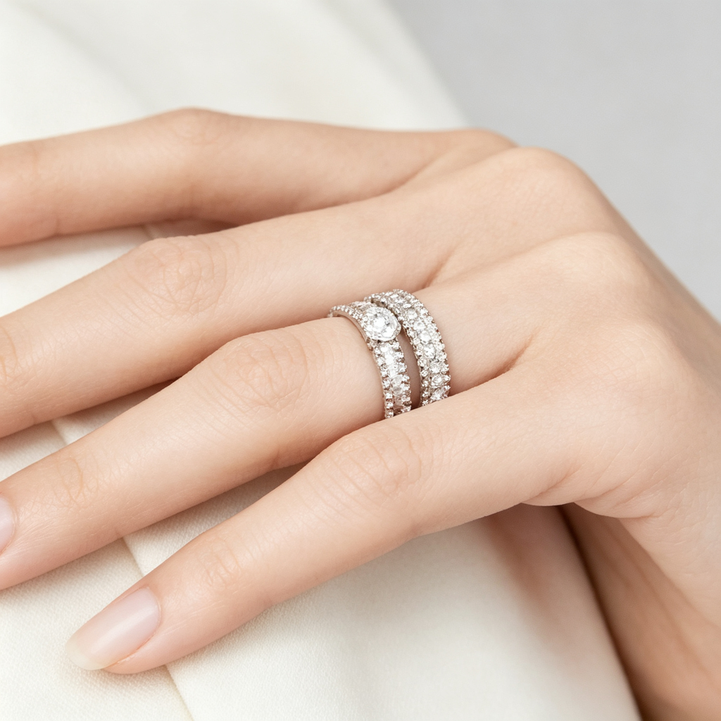 This is a single-row ring from the Van Cleef & Arpels Perlée Diamonds collection.