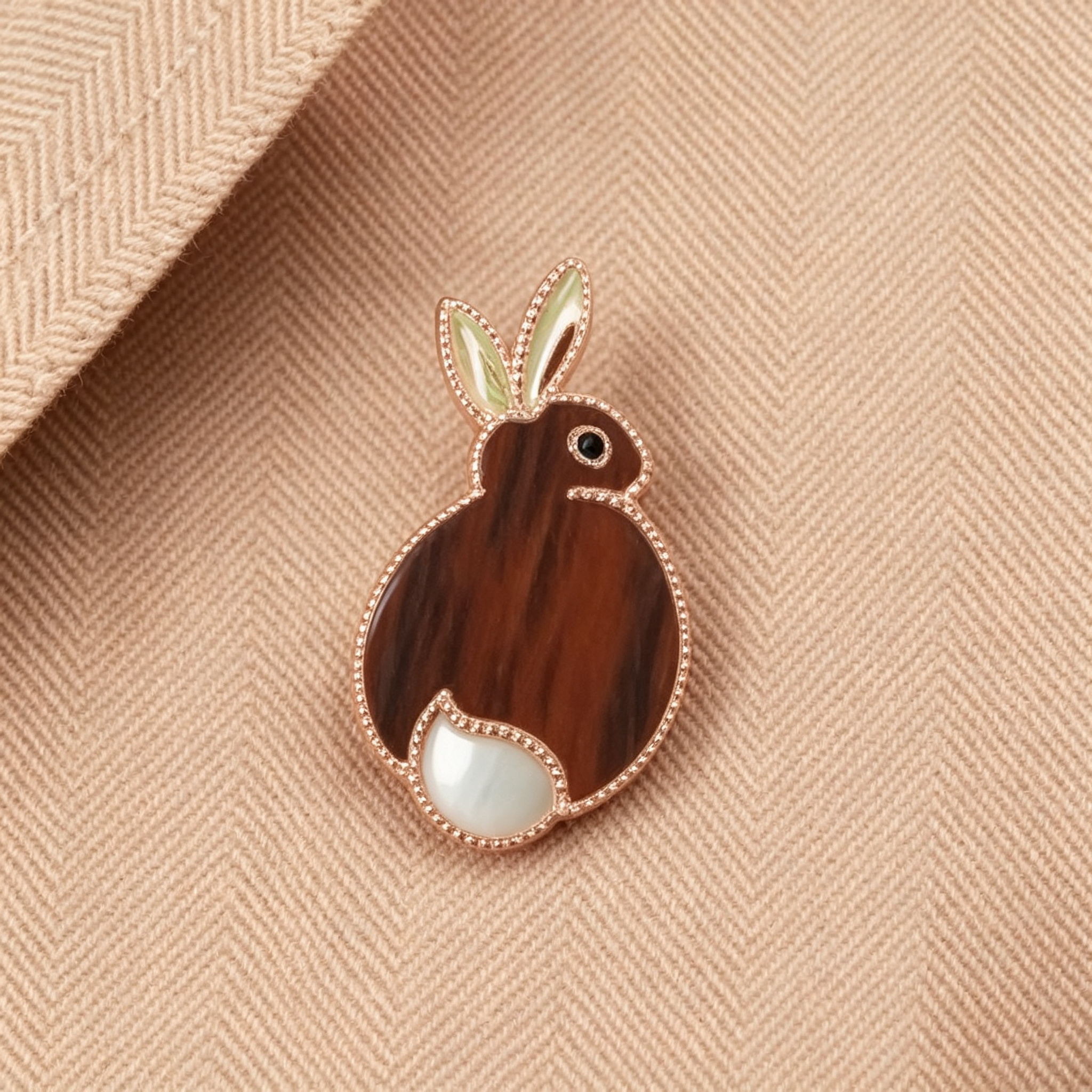 Van Cleef & Arpels Lucky Animals Rabbit Clip
