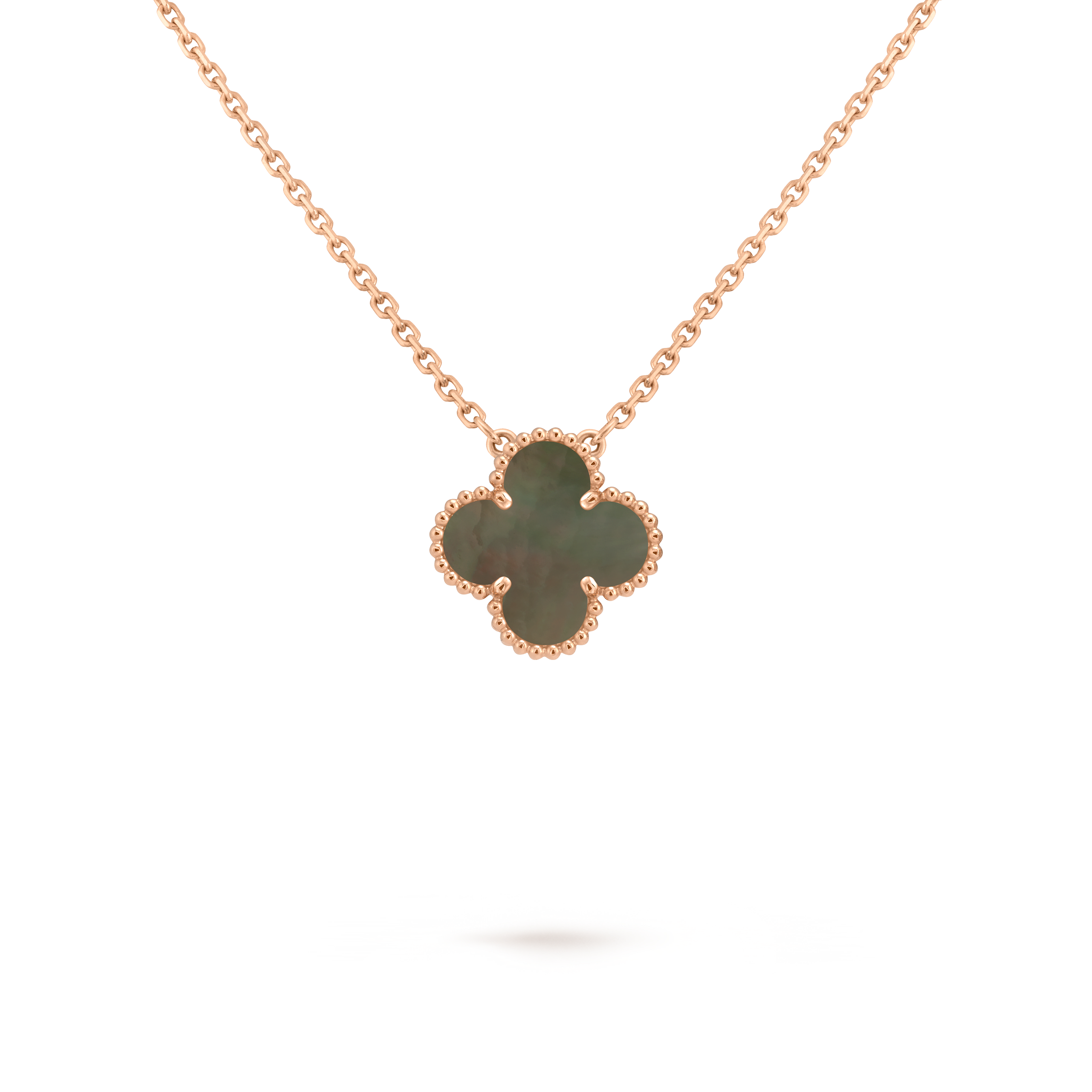 Van Cleef & Arpels Vintage Alhambra collection, medium size