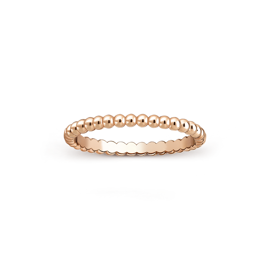 This is a ring from the Van Cleef & Arpels Perlée pearls of gold collection.