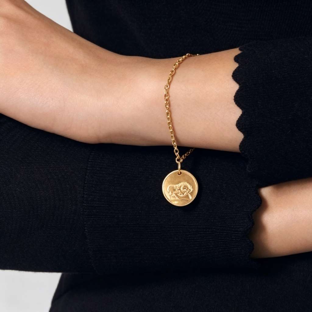 Van Cleef & Arpels Zodiaque collection Aries bracelet