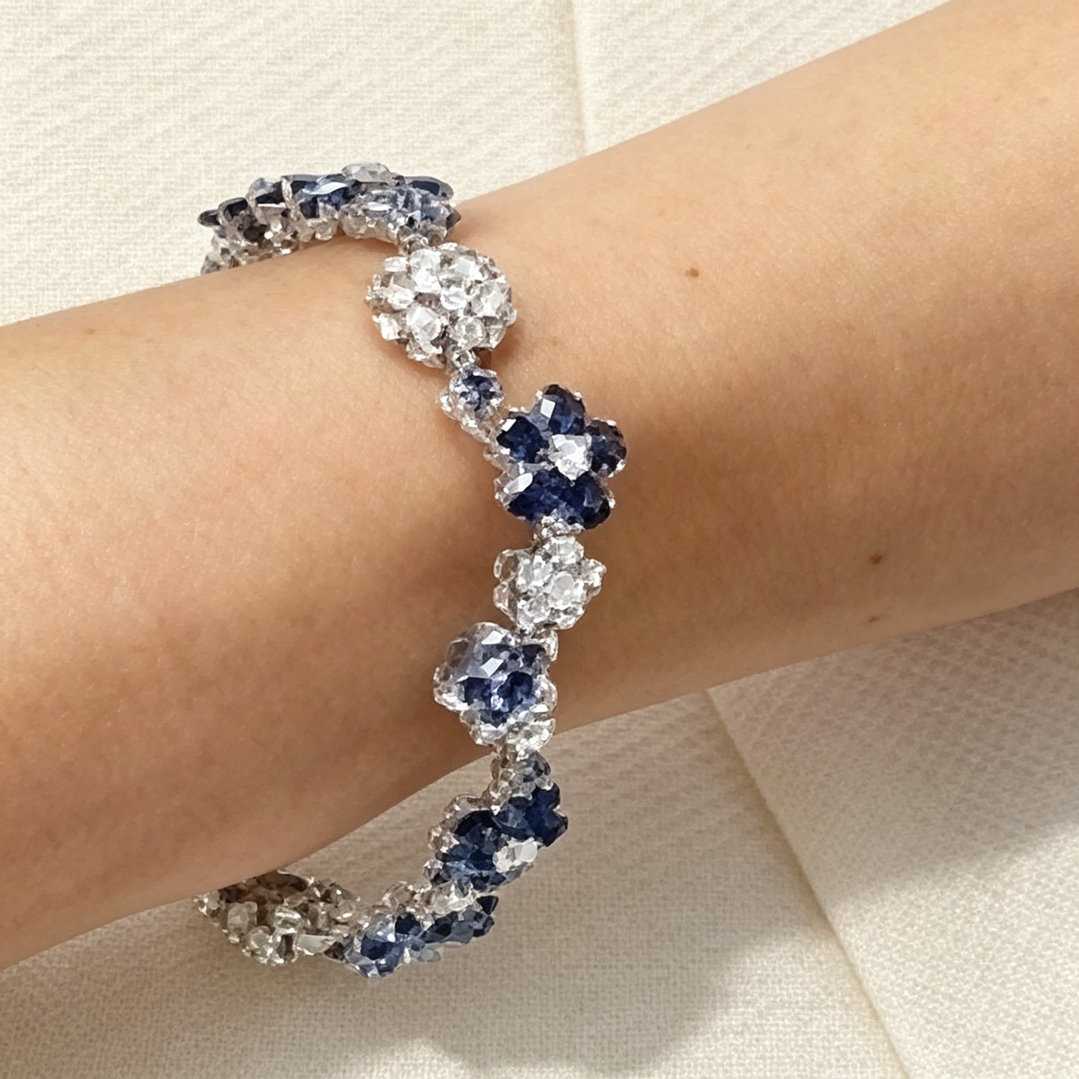 Van Cleef & Arpels Frivole High Jewelry bracelet