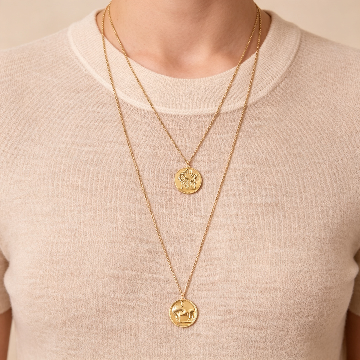 Van Cleef & Arpels Zodiaque Collection Taurus Yellow Gold Pendant