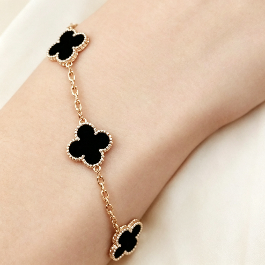 Van Cleef & Arpels Vintage Alhambra multi-motif necklace in black onyx